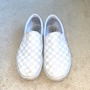 Vans - White Checkered - Woman’s 9